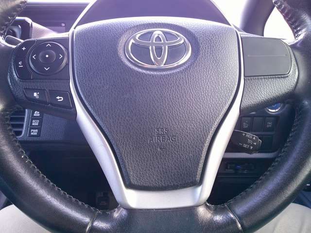 TOYOTA VOXY HYBRID 4WD 2014 Image 31