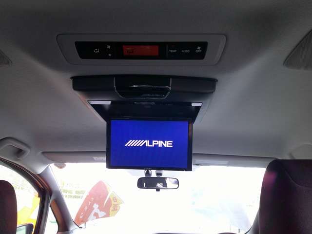 TOYOTA VOXY HYBRID 4WD 2014 Image 31