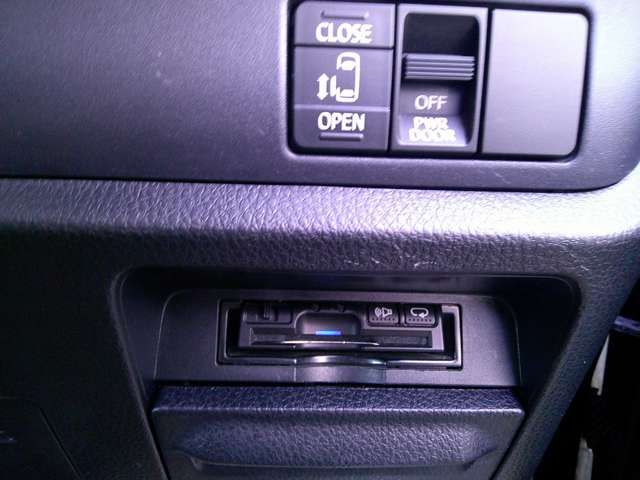 TOYOTA VOXY HYBRID 4WD 2014 Image 31