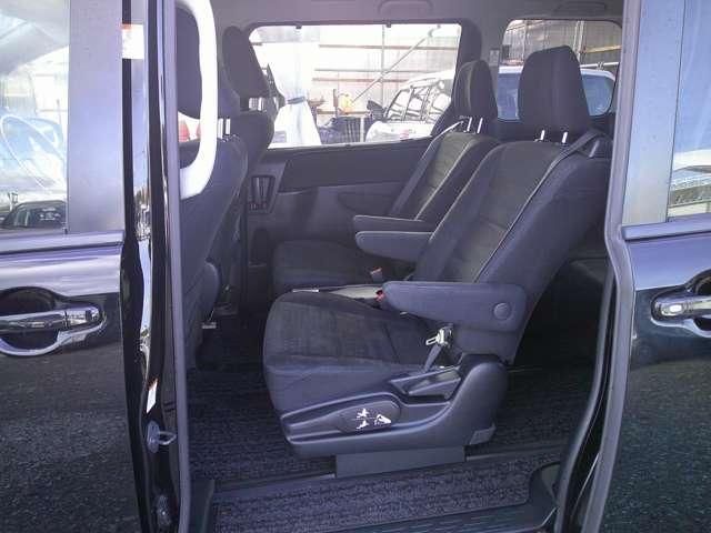 TOYOTA VOXY HYBRID 4WD 2014 Image 31