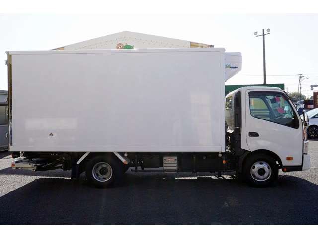 HINO DUTRO 2020 Image 31