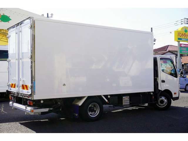 HINO DUTRO 2020 Image 31