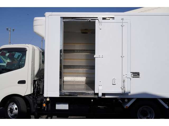 HINO DUTRO 2020 Image 31