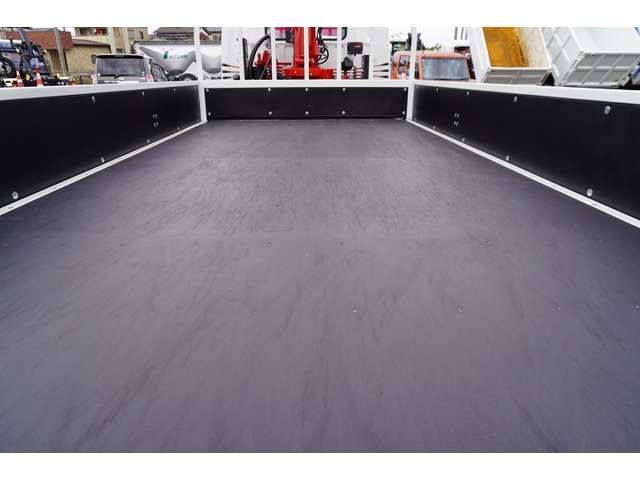 MITSUBISHI CANTER 2025 Image 31