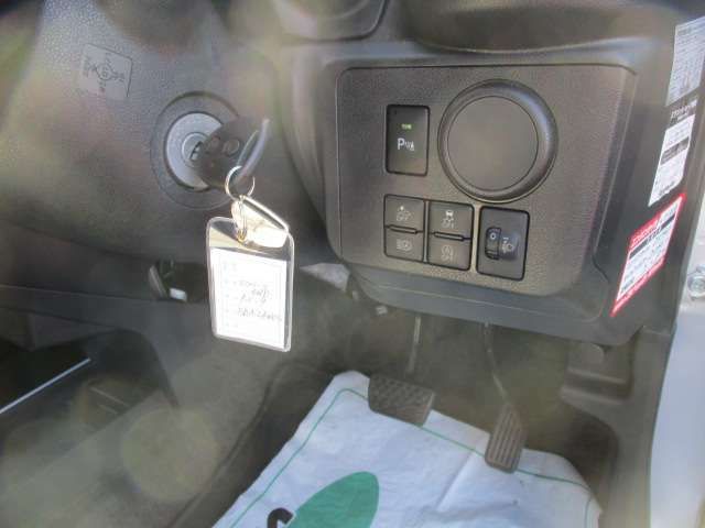 DAIHATSU MIRA E:S 4WD 2020 Image 31