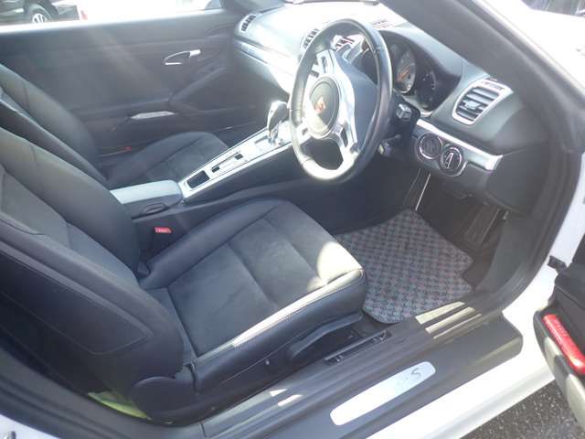 PORSCHE BOXSTER S 2014 Image 31