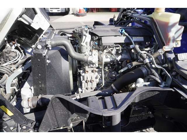 MITSUBISHI CANTER 2023 Image 31