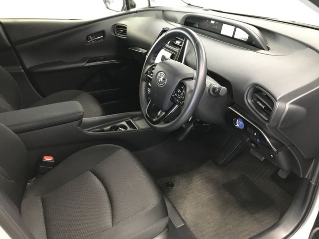 TOYOTA PRIUS 2020 Image 31