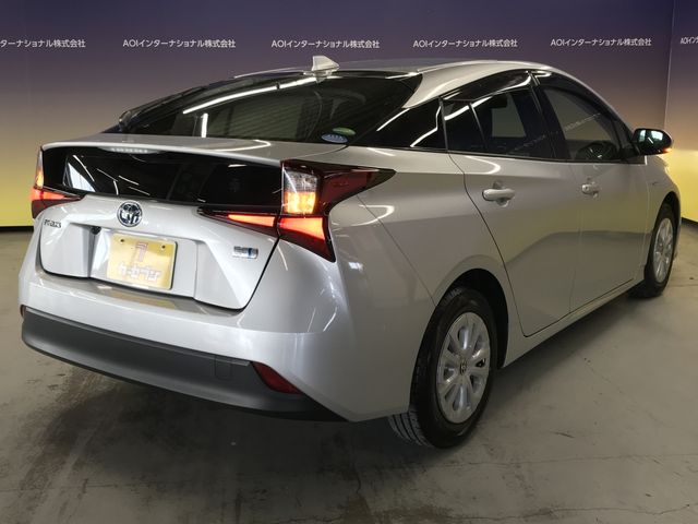 TOYOTA PRIUS 2020 Image 31