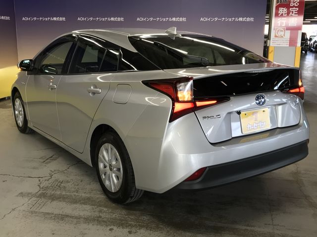 TOYOTA PRIUS 2020 Image 31