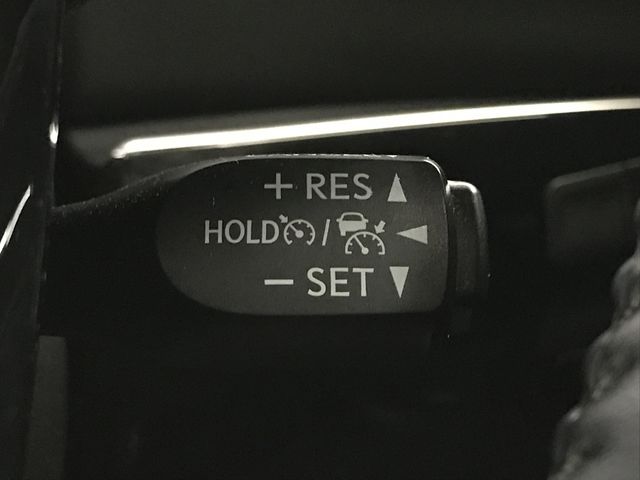 TOYOTA PRIUS 2020 Image 31