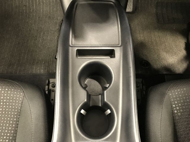 TOYOTA PRIUS 2020 Image 31