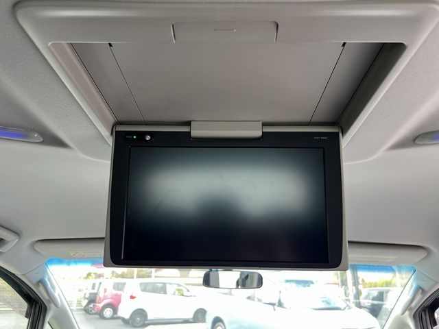 TOYOTA VELLFIRE 4WD 2017 Image 31