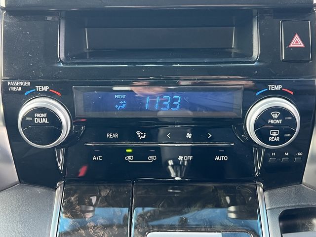 TOYOTA VELLFIRE 4WD 2017 Image 31