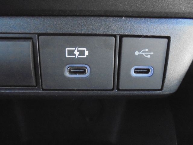 TOYOTA YARIS 2025 Image 31