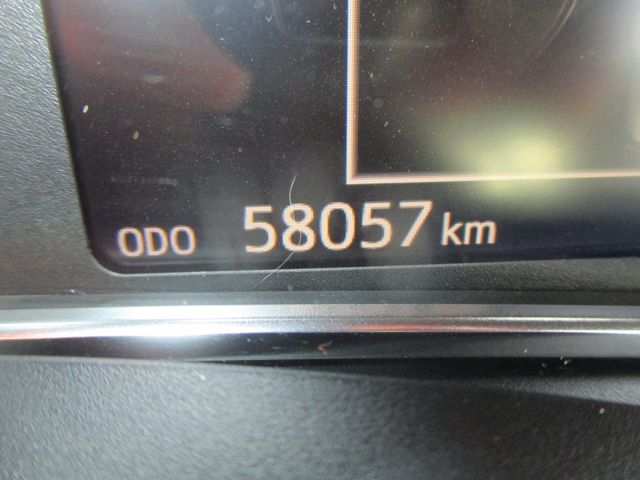 TOYOTA COROLLA AXIO HYBRID 2013 Image 31