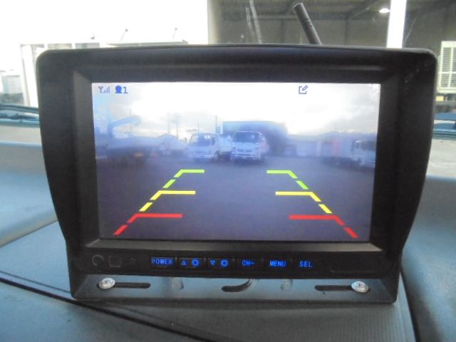 ISUZU ELF 2004 Image 31