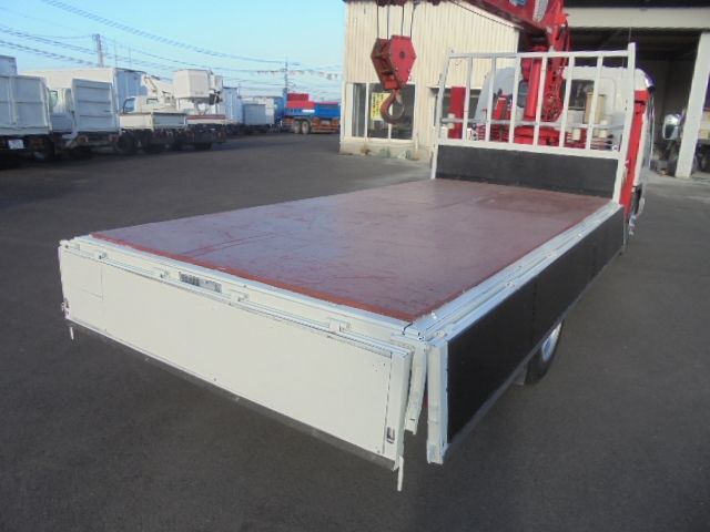 ISUZU ELF 2004 Image 31