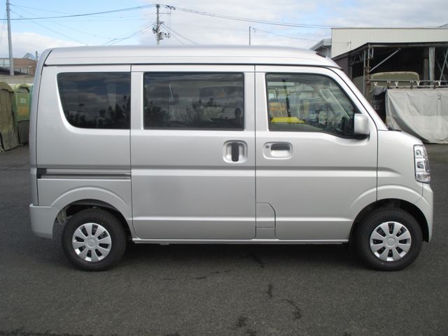 NISSAN NV100 CLIPPER 4WD 2023 Image 31