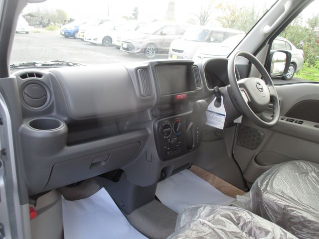 NISSAN NV100 CLIPPER 4WD 2023 Image 31