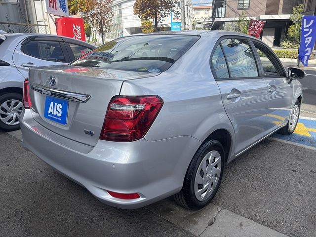 TOYOTA COROLLA AXIO HYBRID 2020 Image 31
