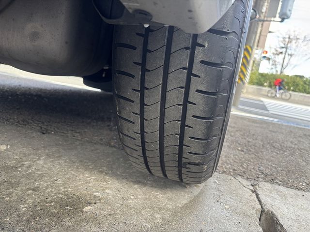 TOYOTA COROLLA AXIO HYBRID 2020 Image 31