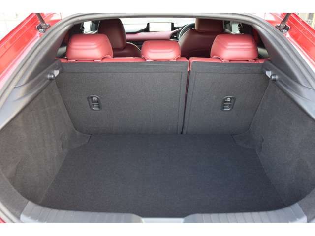 MAZDA 3 FASTBACK 2023 Image 31