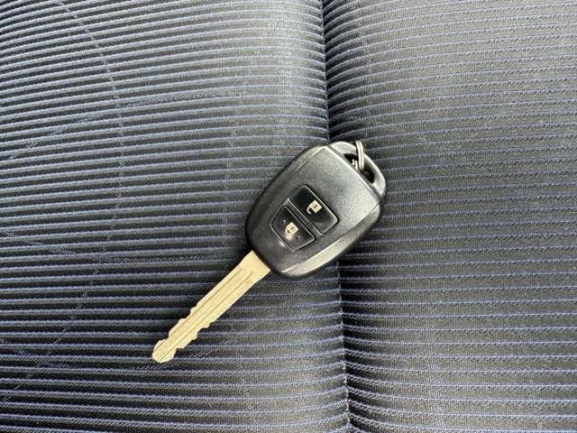 TOYOTA AQUA 2015 Image 31