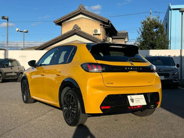 PEUGEOT 208 2022 Image 31