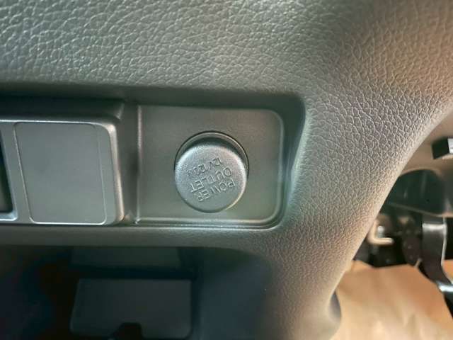 NISSAN NV350 CARAVAN 2025 Image 31