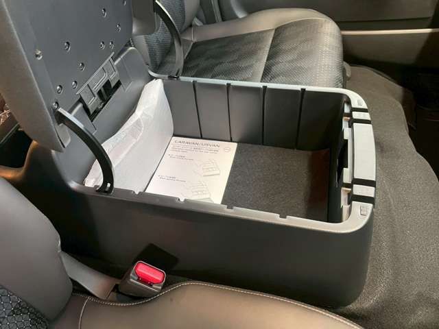 NISSAN NV350 CARAVAN 2025 Image 31