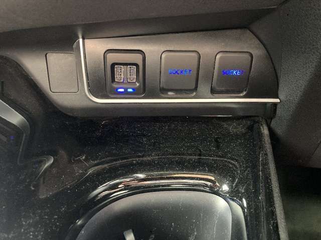 TOYOTA C-HR 2017 Image 31