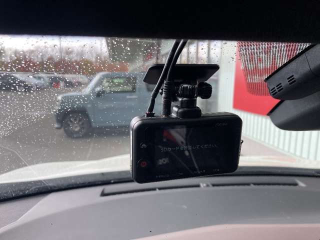 TOYOTA C-HR 2017 Image 31