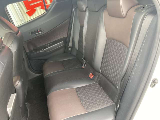 TOYOTA C-HR 2017 Image 31