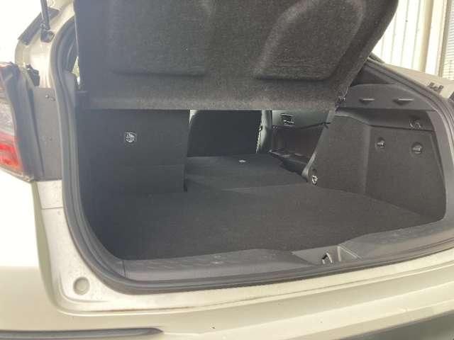 TOYOTA C-HR 2017 Image 31