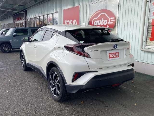 TOYOTA C-HR 2017 Image 31