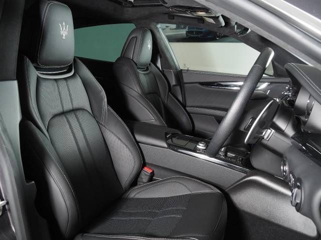 MASERATI QUATTROPORT 2022 Image 31