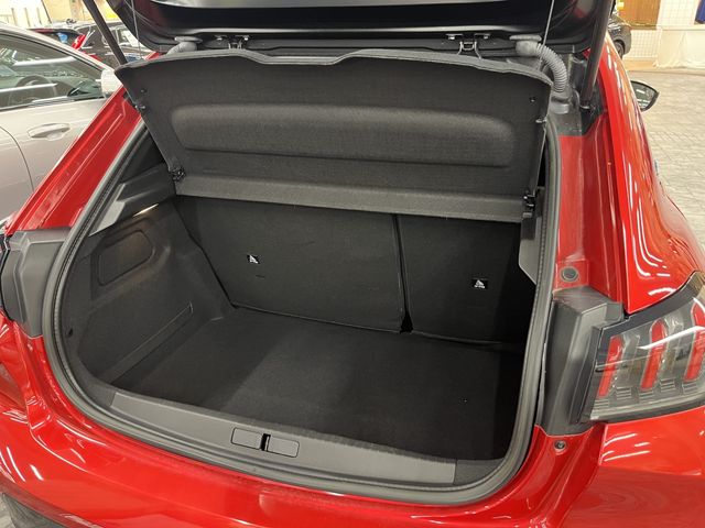 PEUGEOT E-208 2023 Image 31
