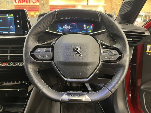 PEUGEOT E-208 2023 Image 31