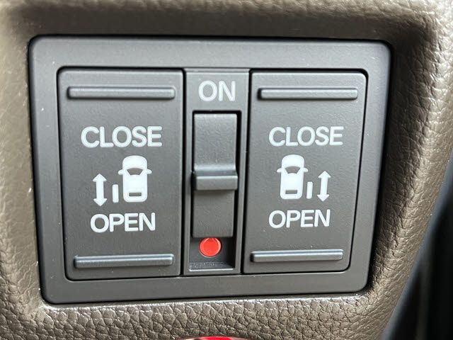 HONDA N BOX 4WD 2022 Image 31