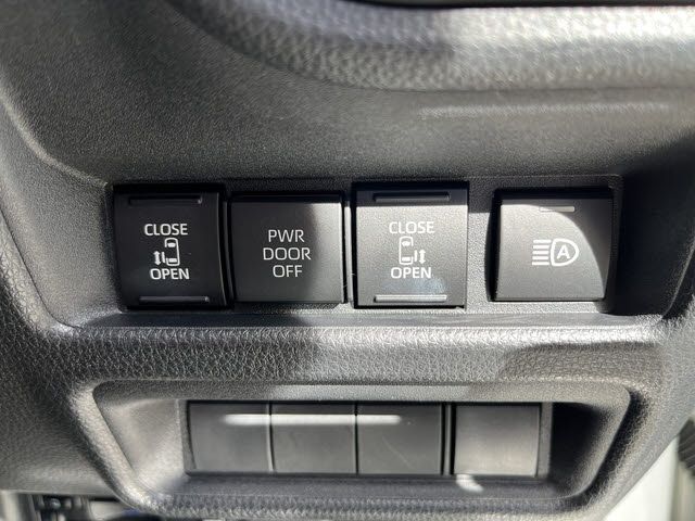 TOYOTA SIENTA 2023 Image 31