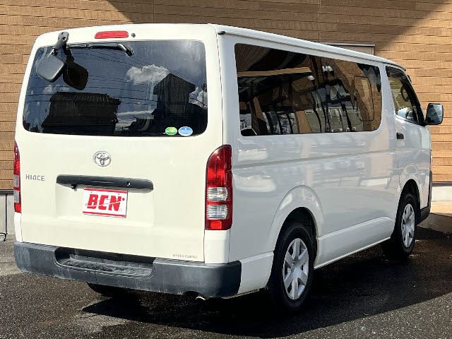 TOYOTA HIACE VAN 4WD 2019 Image 31