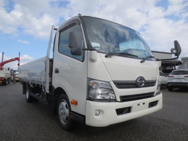 HINO DUTRO 2014 Image 31