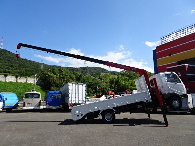 MITSUBISHI FUSOU FIGHTER 2002 Image 31