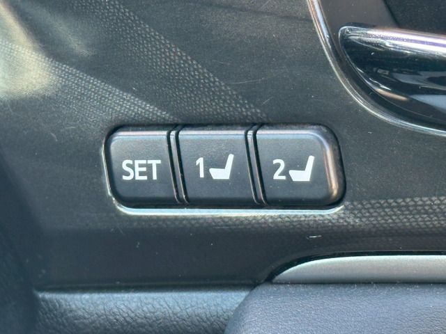 TOYOTA CROWN SEDAN HYBRID 2013 Image 31