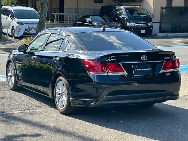 TOYOTA CROWN SEDAN HYBRID 2013 Image 31