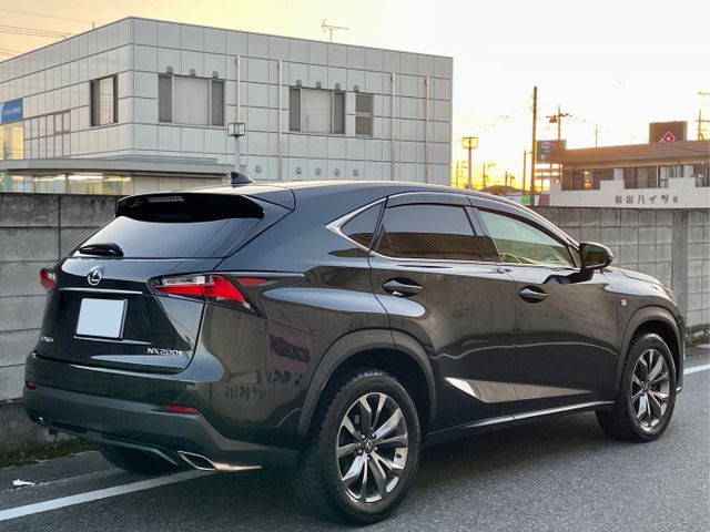 TOYOTA LEXUS NX200T AWD 2015 Image 31