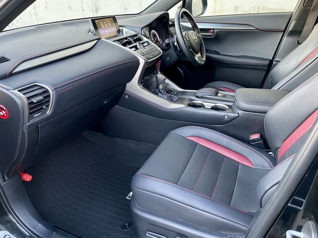 TOYOTA LEXUS NX200T AWD 2015 Image 31