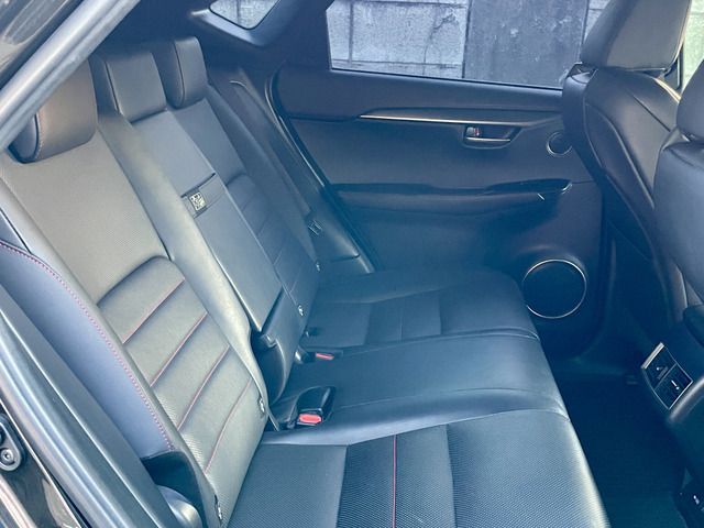 TOYOTA LEXUS NX200T AWD 2015 Image 31