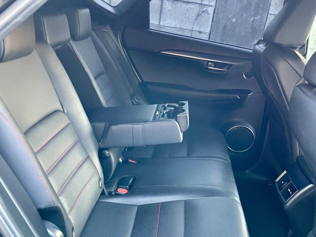 TOYOTA LEXUS NX200T AWD 2015 Image 31